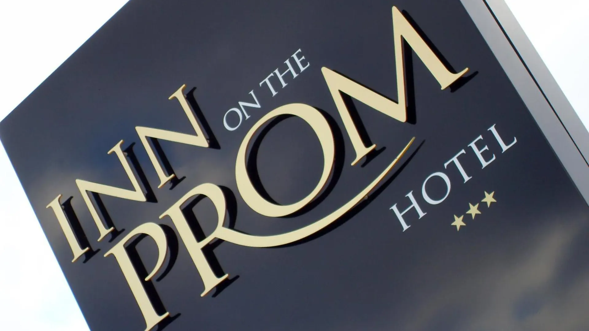 Inn On The Prom At The Fernlea Hotel Lytham St Annes
