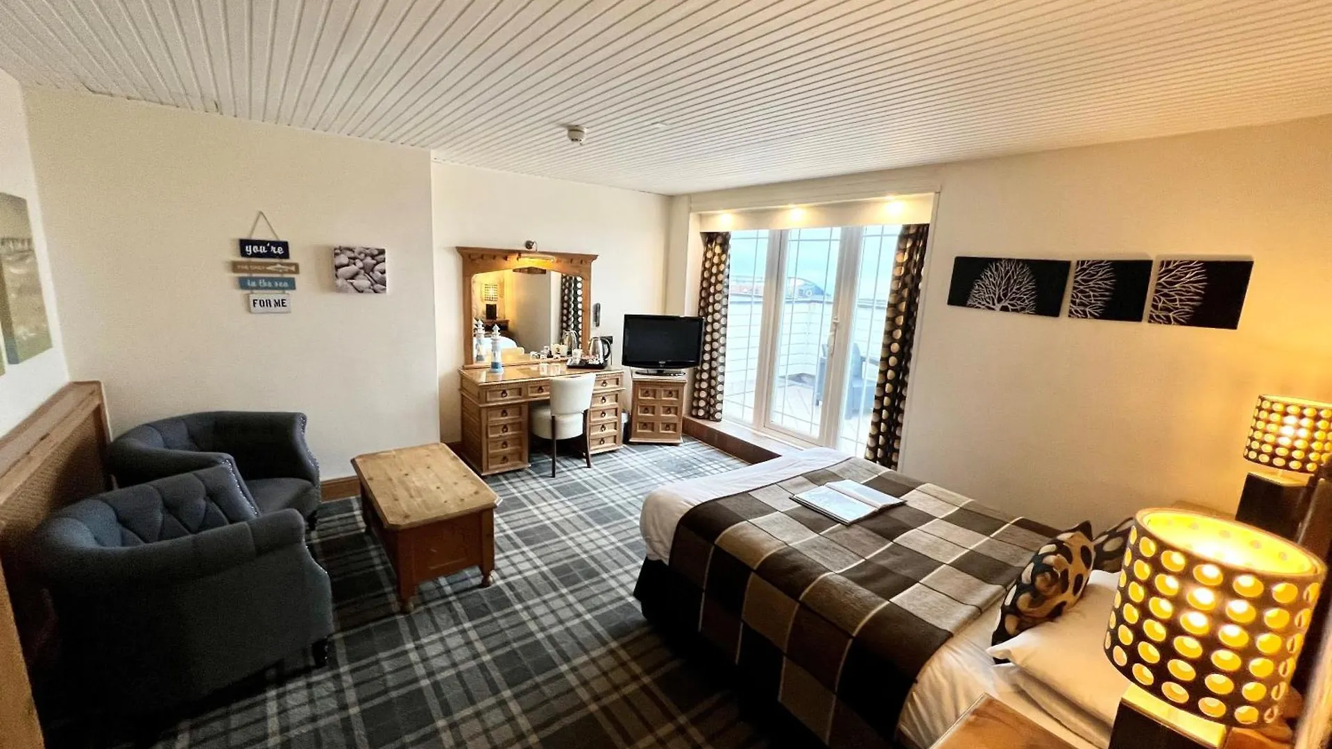 Inn On The Prom At The Fernlea Hotel Lytham St Annes
