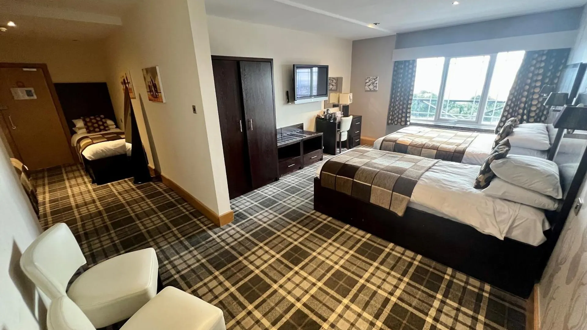 Inn On The Prom At The Fernlea Hotel Lytham St Annes